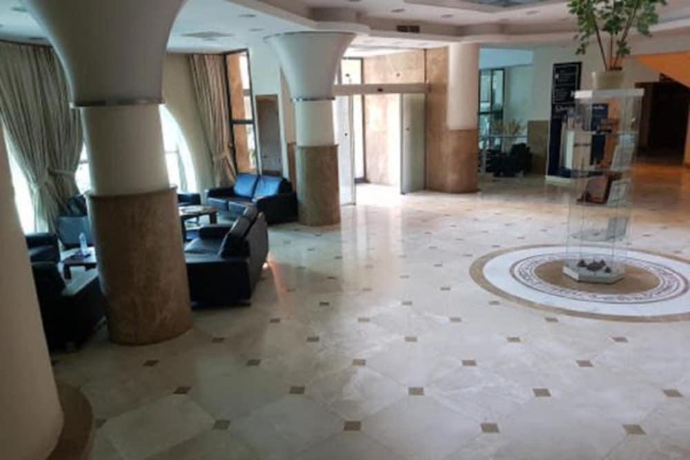 Cristal Hotel Bejaia Exterior photo